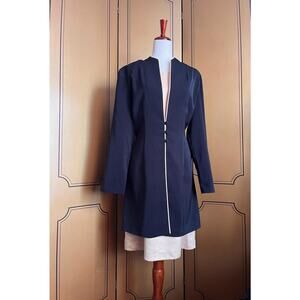 Vintage dress in black and gold, size 14